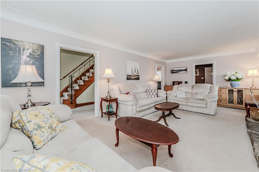 272 Glasgow Street Property Photo 8