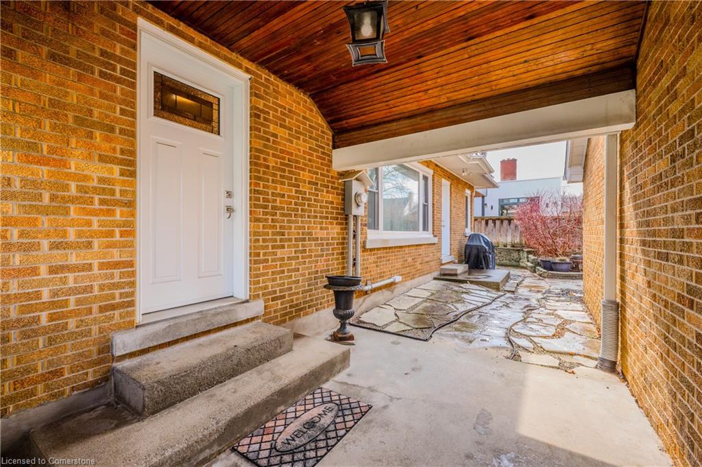 272 Glasgow Street Property Photo 39