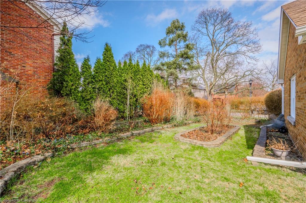 272 Glasgow Street Property Photo 44