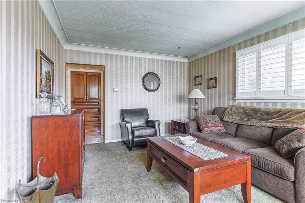 29 Albemarle Street Property Photo 8