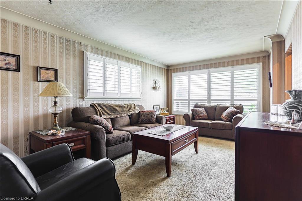29 Albemarle Street Property Photo 10