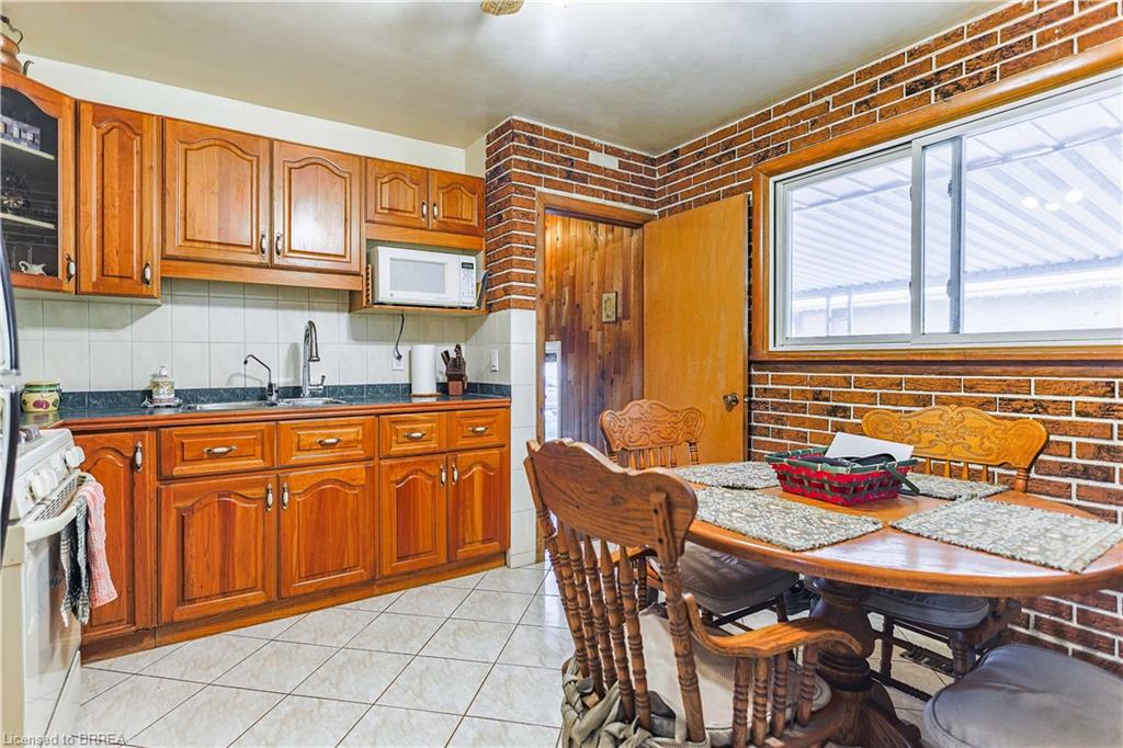 29 Albemarle Street Property Photo 12