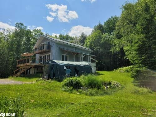 1860 Fern Glen Road Road Property Photo 3