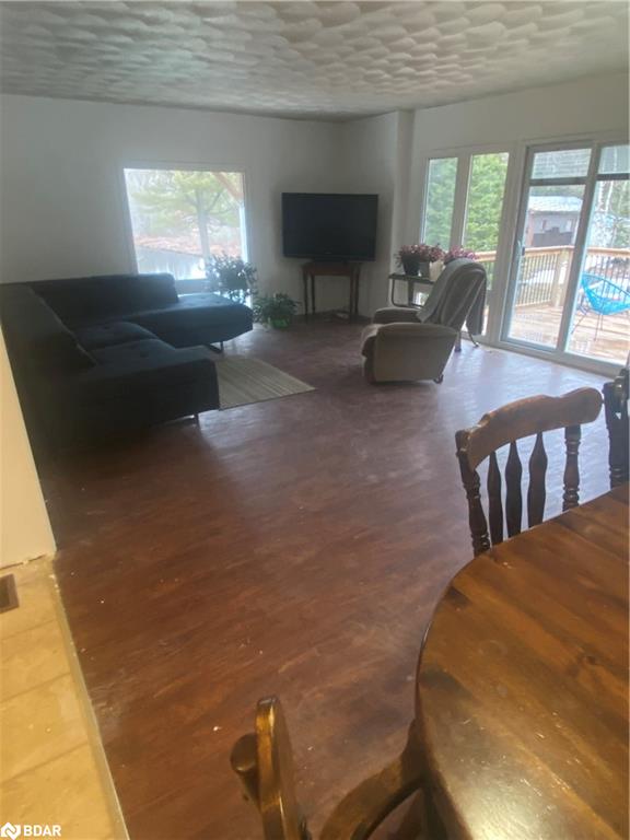 1860 Fern Glen Road Road Property Photo 15