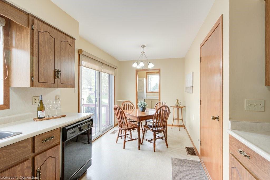 160 Scott Court Property Photo 14