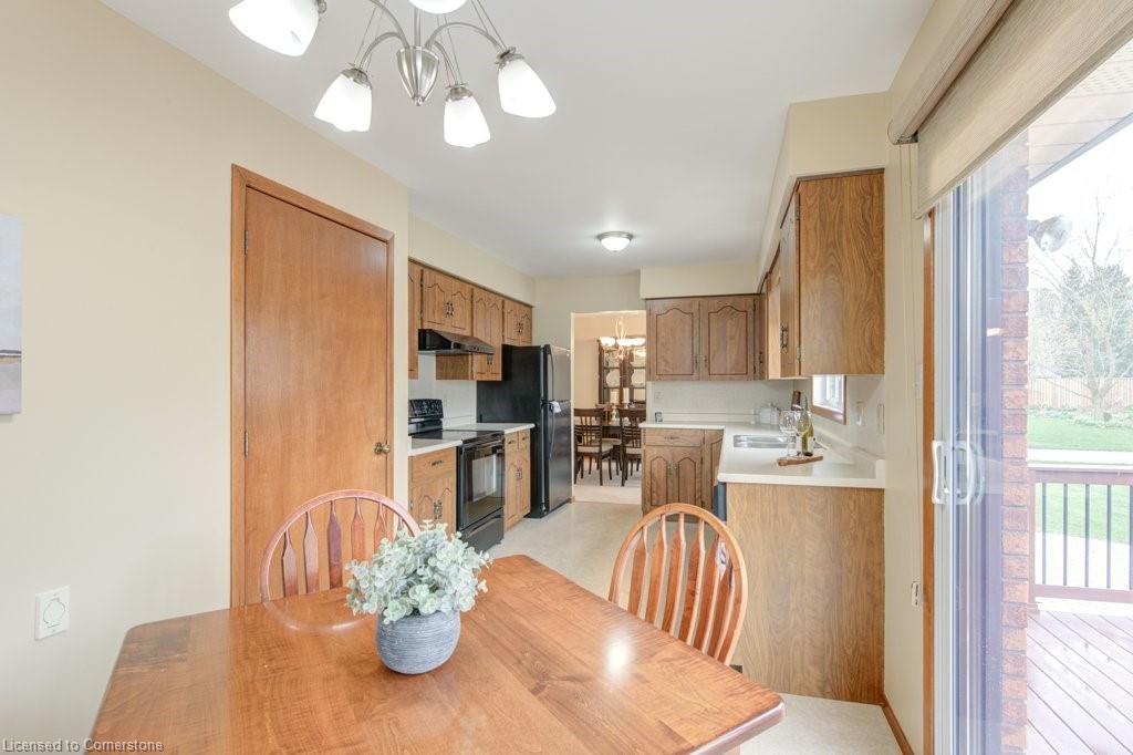 160 Scott Court Property Photo 17