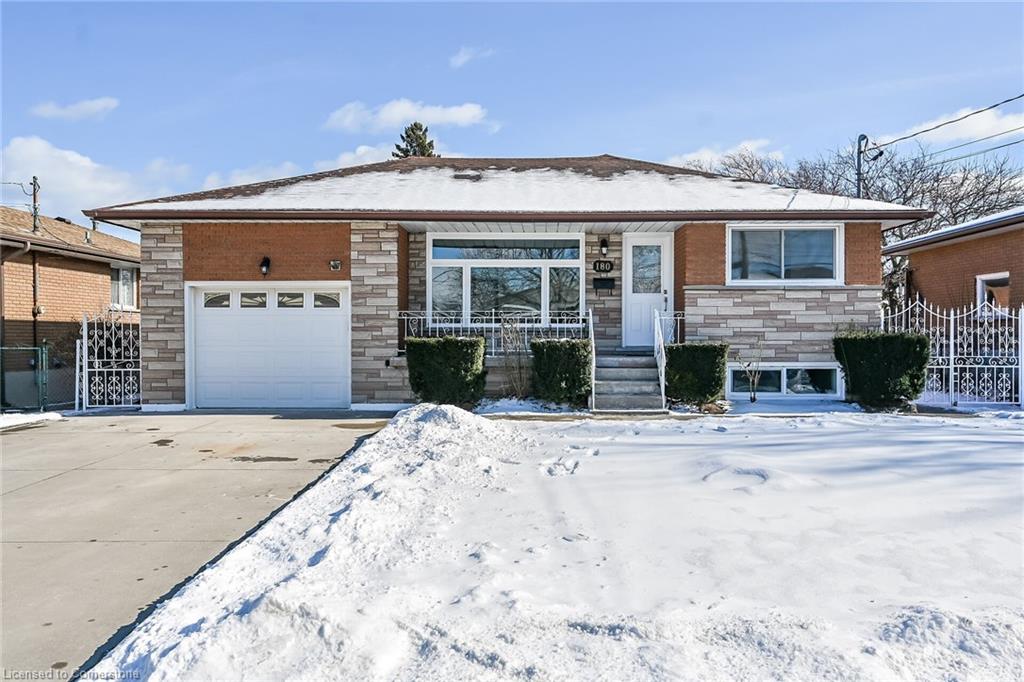 180 Oakland Drive Property Photo