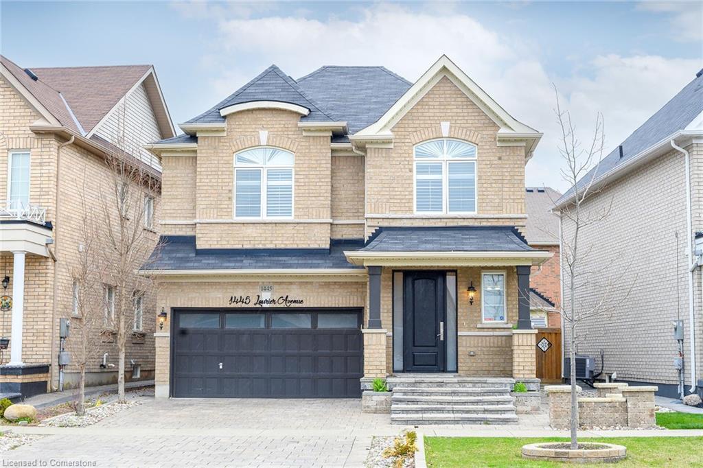 1445 Laurier Avenue Property Photo