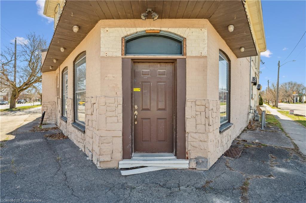 75 - 79 Erie Avenue Property Photo 4