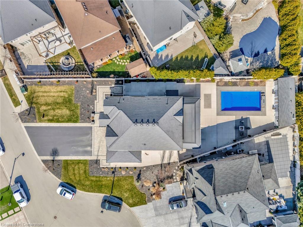 7 Bernini Court Property Photo 2