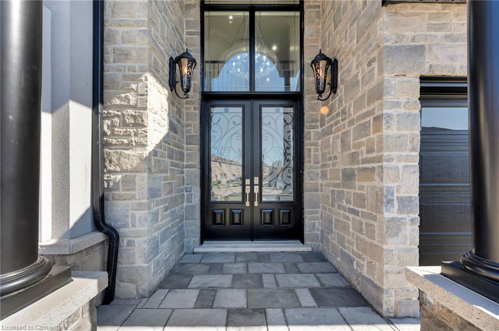 7 Bernini Court Property Photo 7