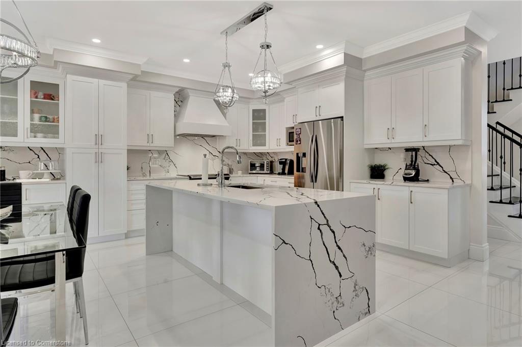 7 Bernini Court Property Photo 12