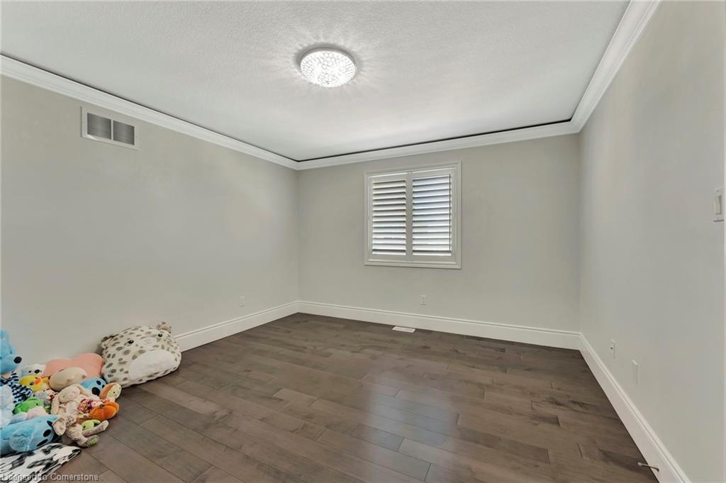7 Bernini Court Property Photo 34