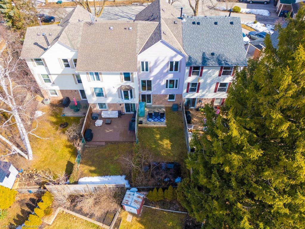 991 Raintree Lane Property Photo 32