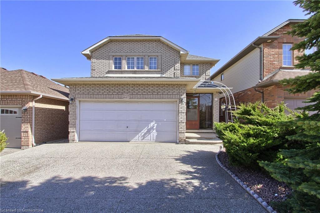 227 Hepburn Crescent