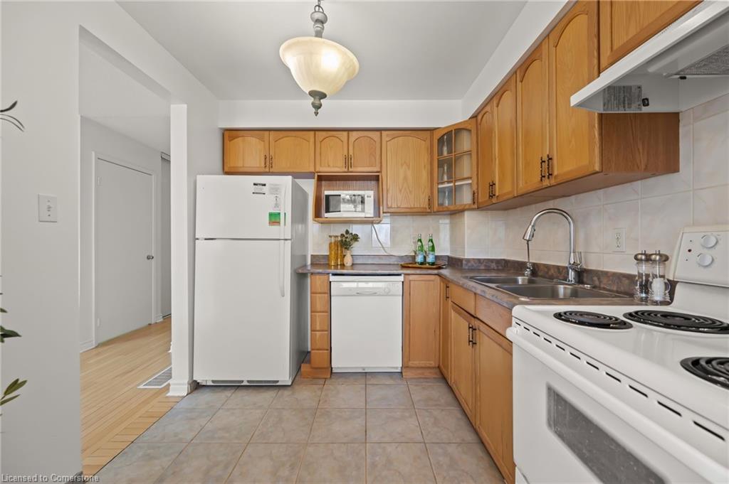 39-51 Paulander Drive Property Photo 15