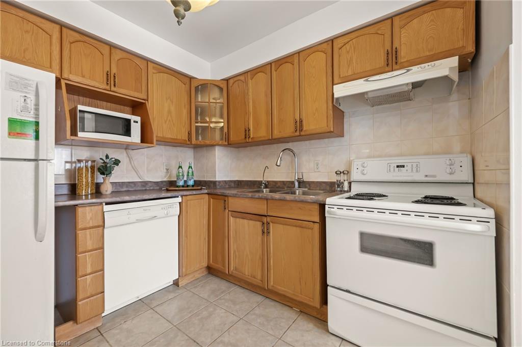 39-51 Paulander Drive Property Photo 18