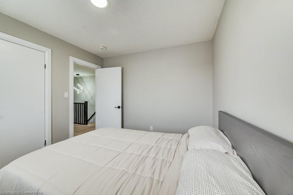 192 Snyder Avenue N Property Photo 26