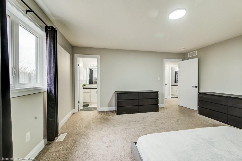 192 Snyder Avenue N Property Photo 35