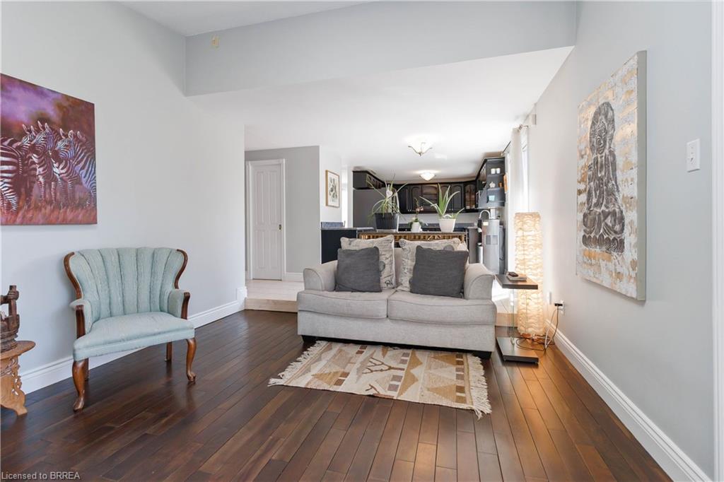 25 Winter Way Property Photo 8