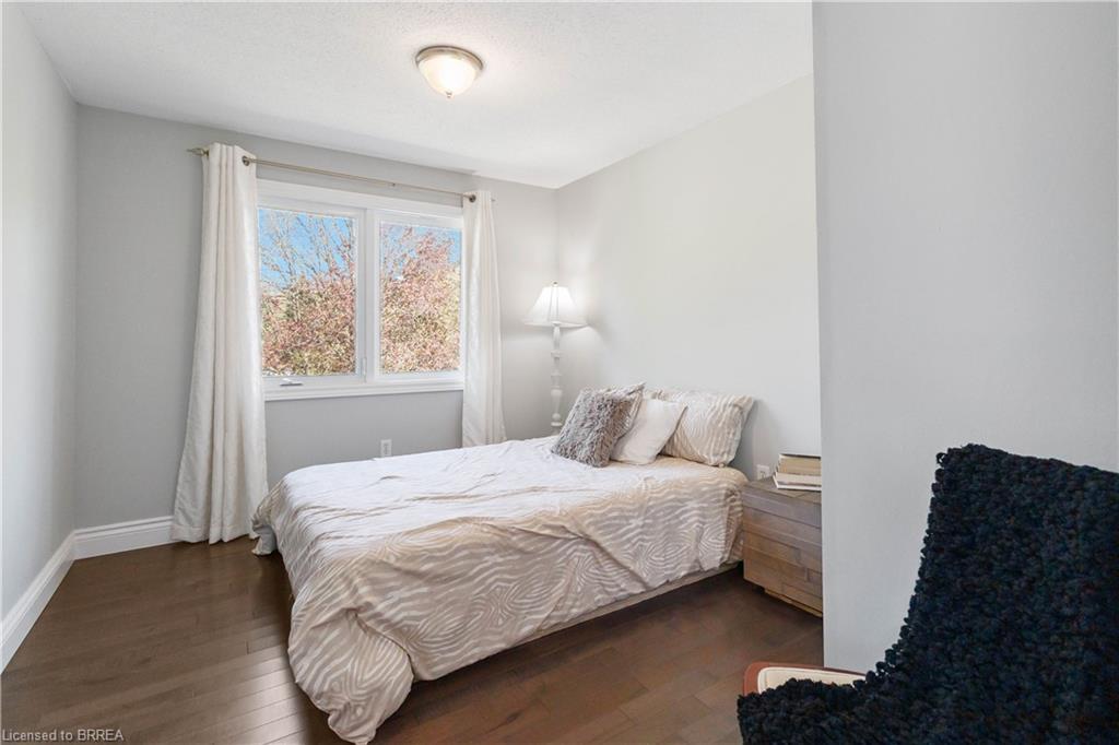 25 Winter Way Property Photo 13
