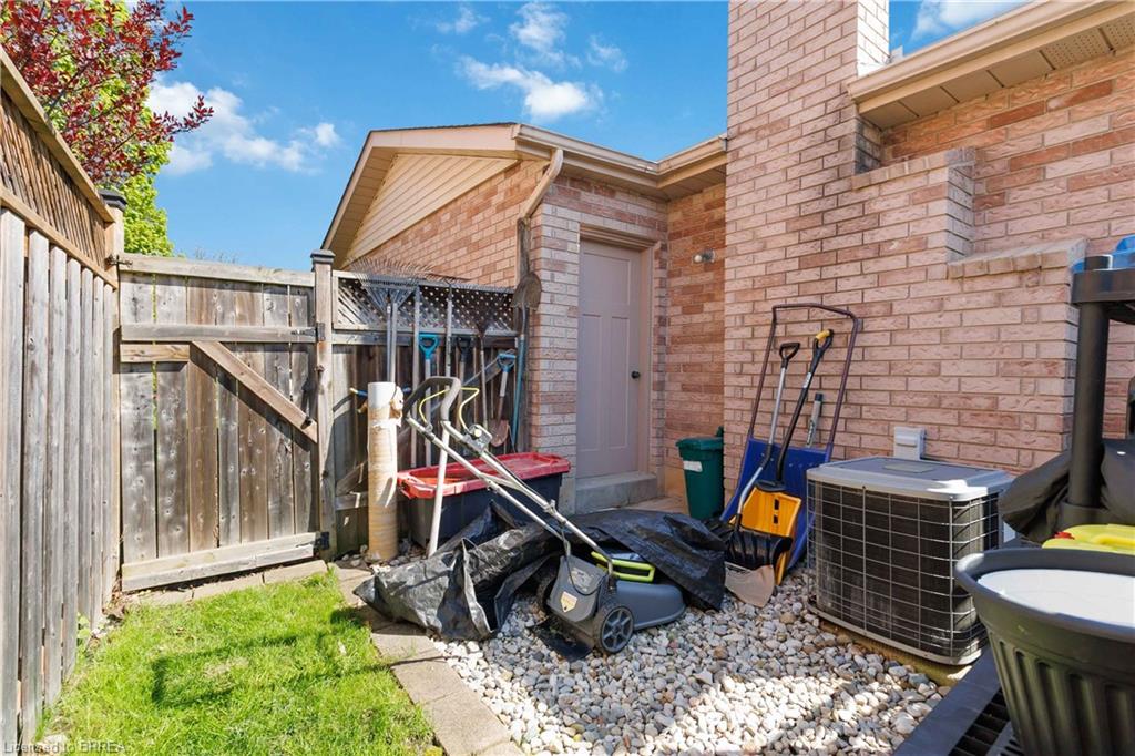 25 Winter Way Property Photo 28