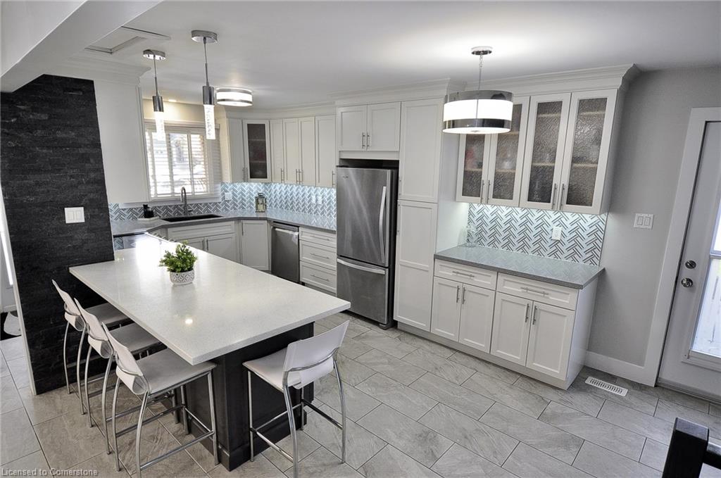 39 Wayne Avenue Property Photo 14