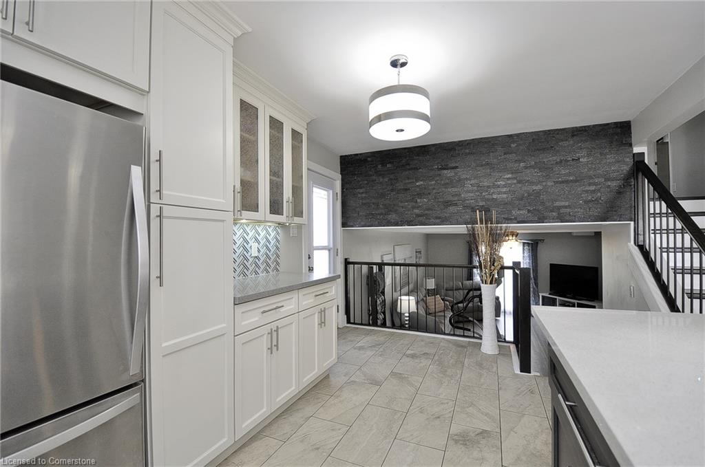 39 Wayne Avenue Property Photo 15