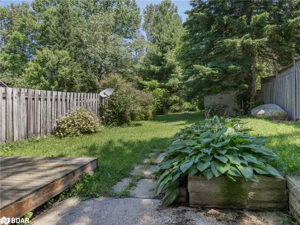184 Fernwood Drive Property Photo 3