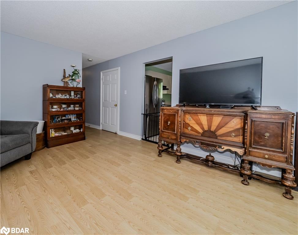 184 Fernwood Drive Property Photo 6