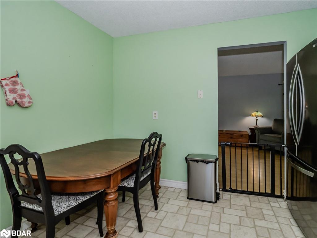 184 Fernwood Drive Property Photo 9