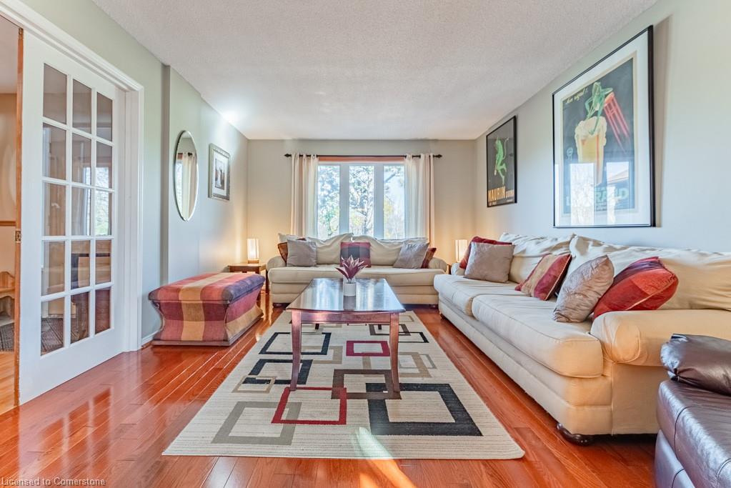 2080 Sixth Line Property Photo 7