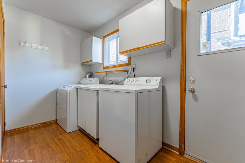 2080 Sixth Line Property Photo 17