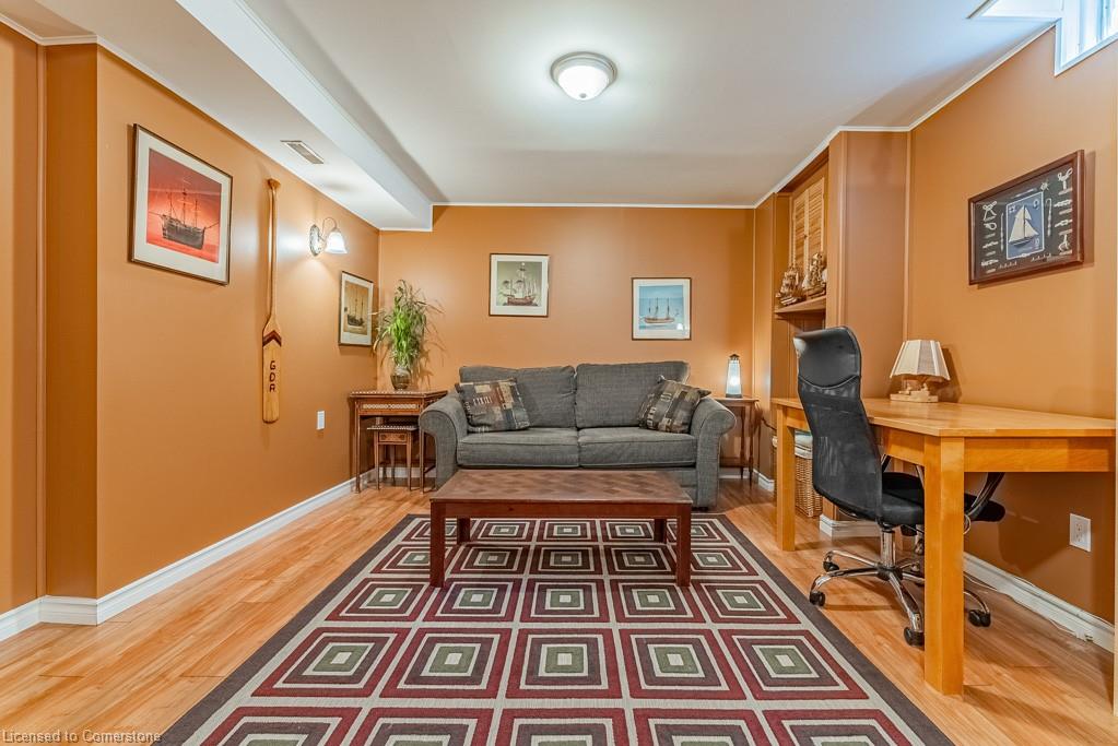 2080 Sixth Line Property Photo 34