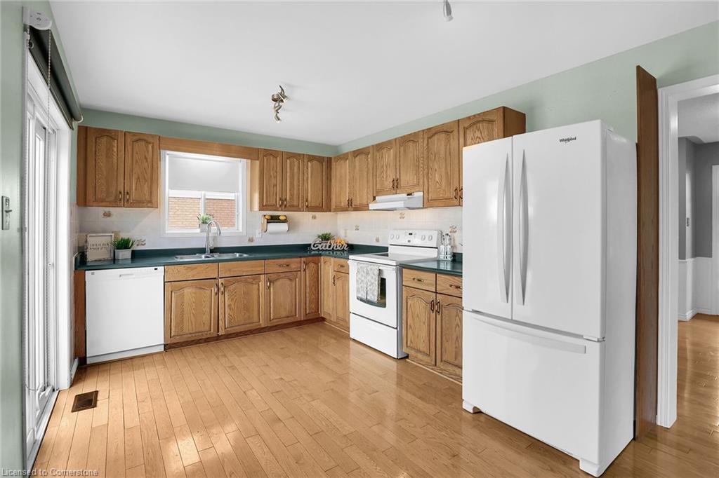 5129 Crimson King Way Property Photo 11