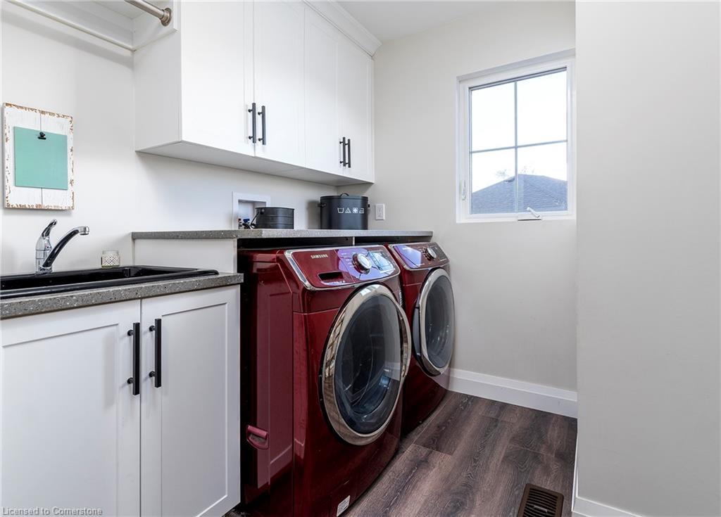 92 Ivy Crescent Property Photo 17
