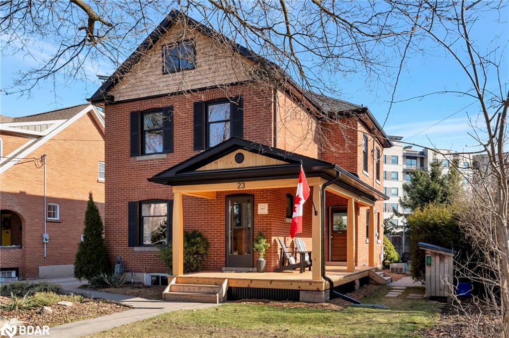 23 Court Street N Property Photo 1