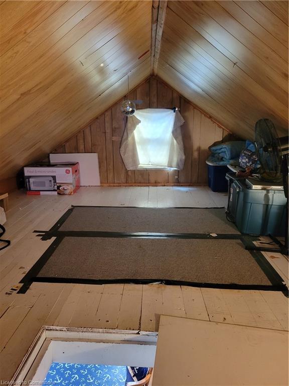 1072 Lakeshore Road Property Photo 14
