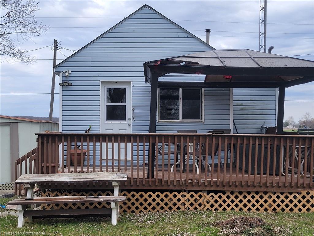 1072 Lakeshore Road Property Photo 17