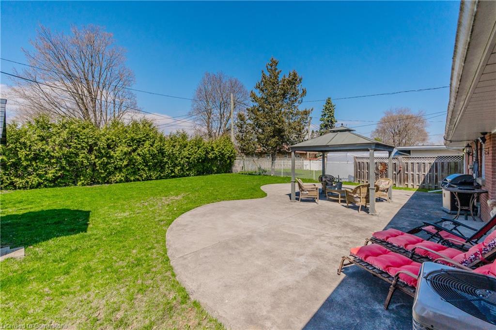515 Bishop Street N Property Photo 34