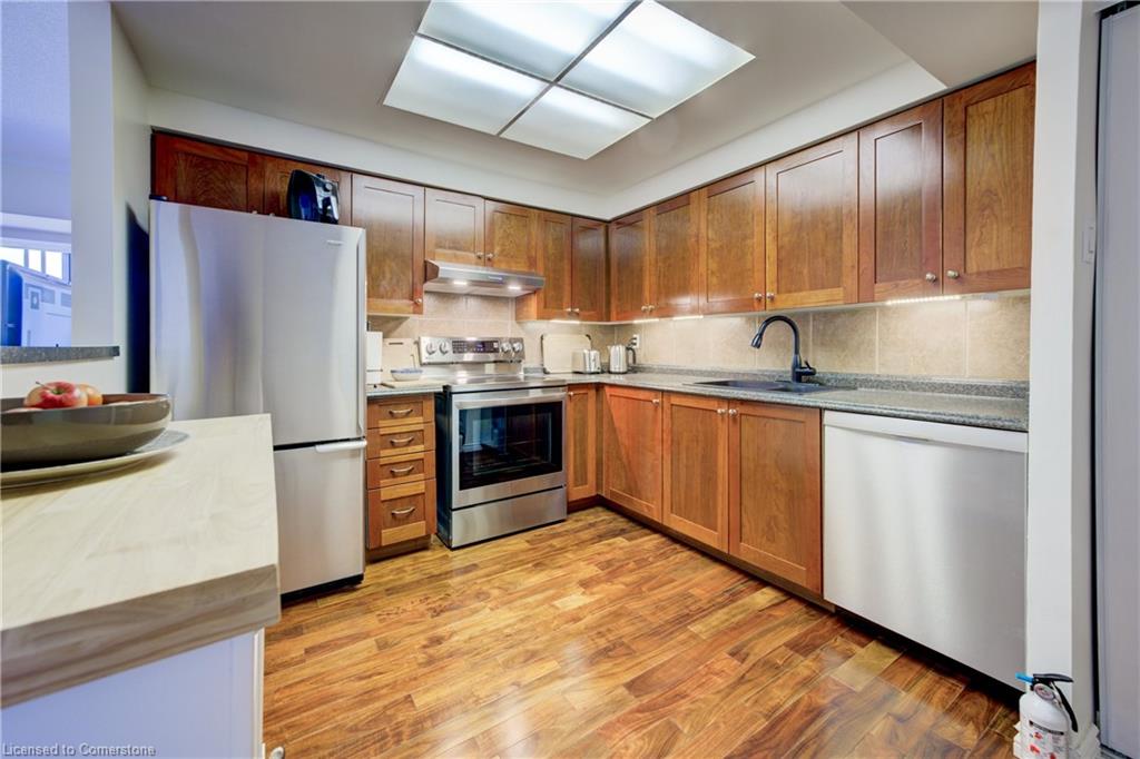 509-265 Westcourt Place Property Photo 9