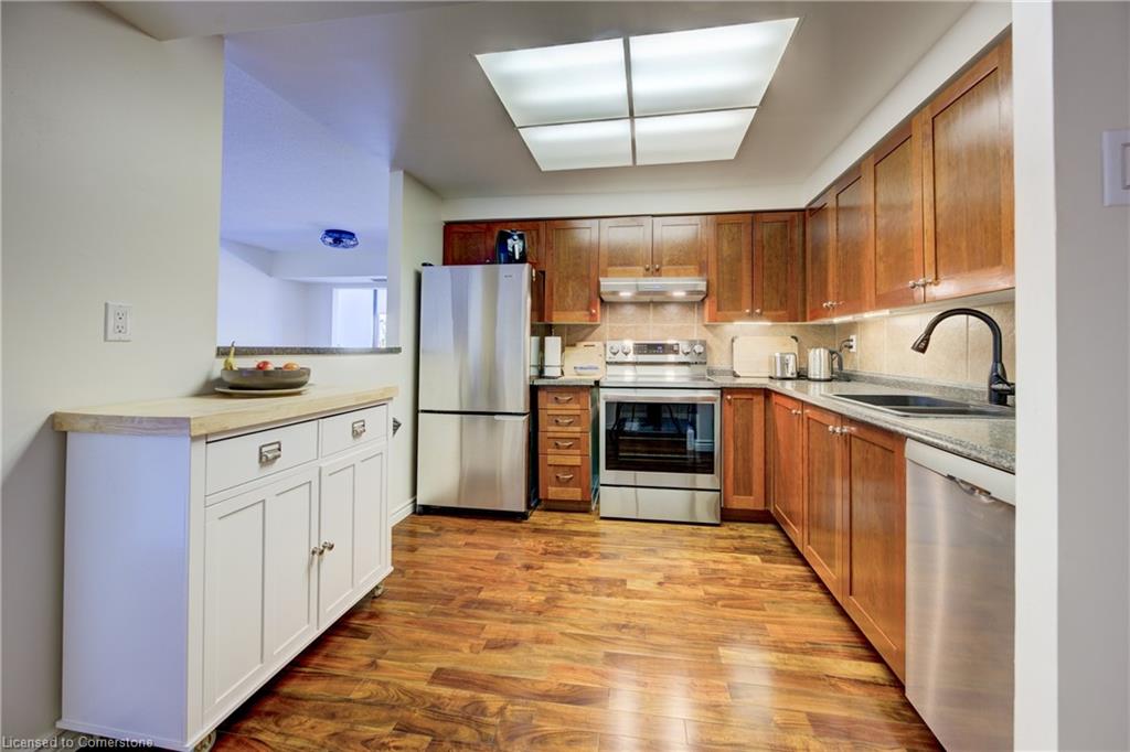 509-265 Westcourt Place Property Photo 10