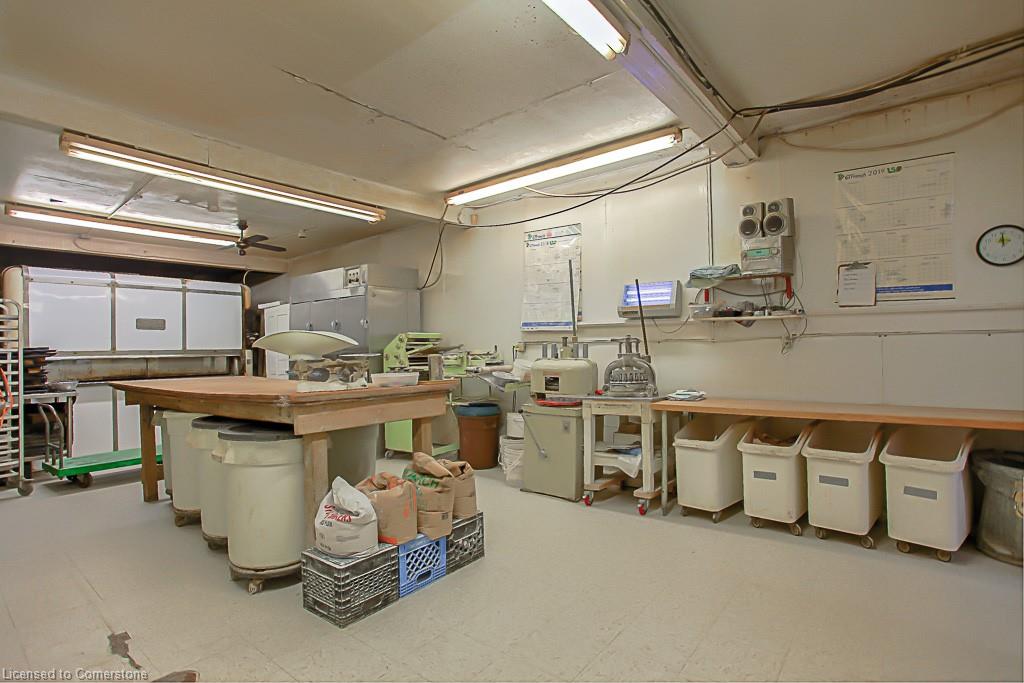 46 Robinson Street Property Photo 8