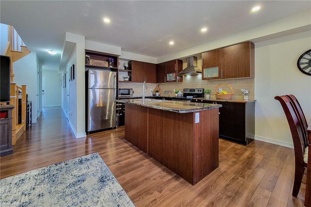 11 Sherway Street Property Photo 8