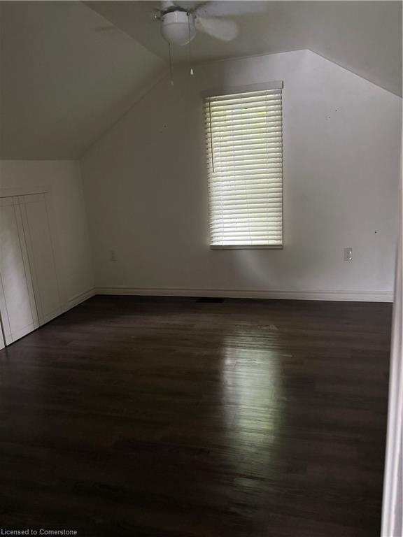 354 Davidson Avenue N Property Photo 23