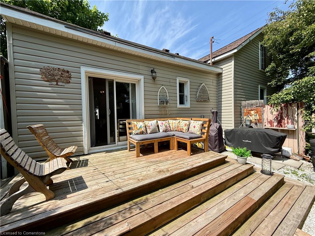 354 Davidson Avenue N Property Photo 25