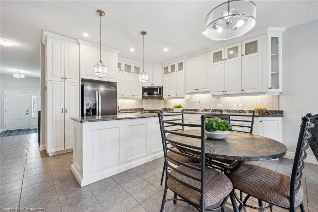 28 Bur Oak Drive Property Photo