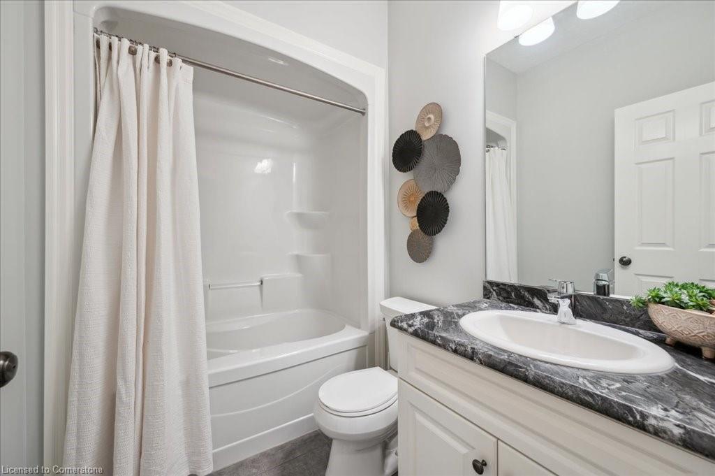 28 Bur Oak Drive Property Photo 13