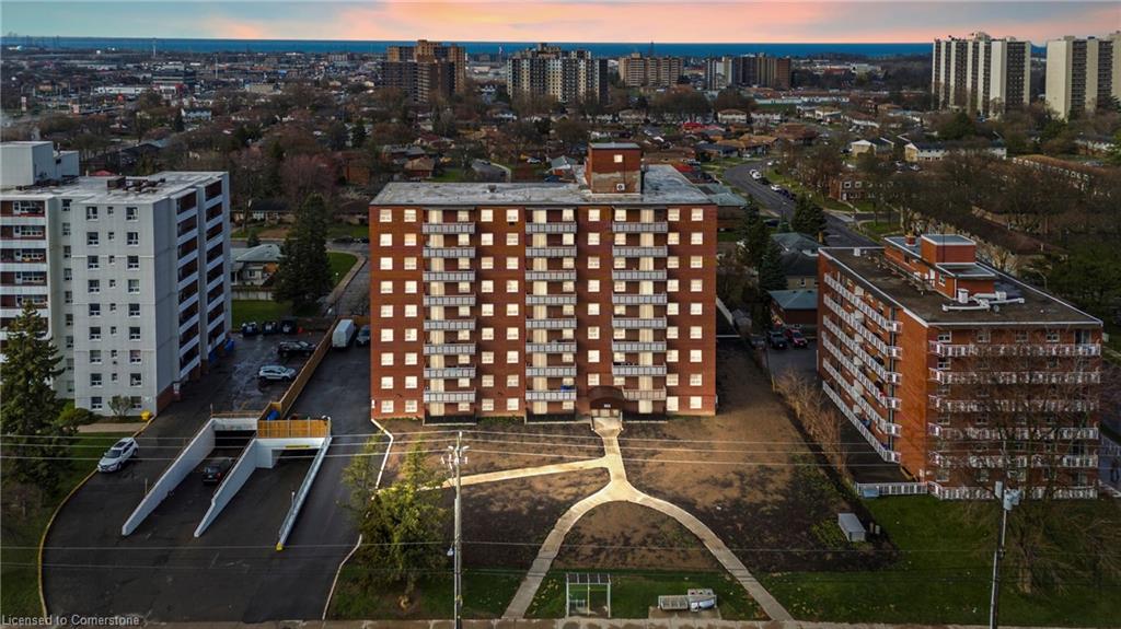105-851 Queenston Road Property Photo