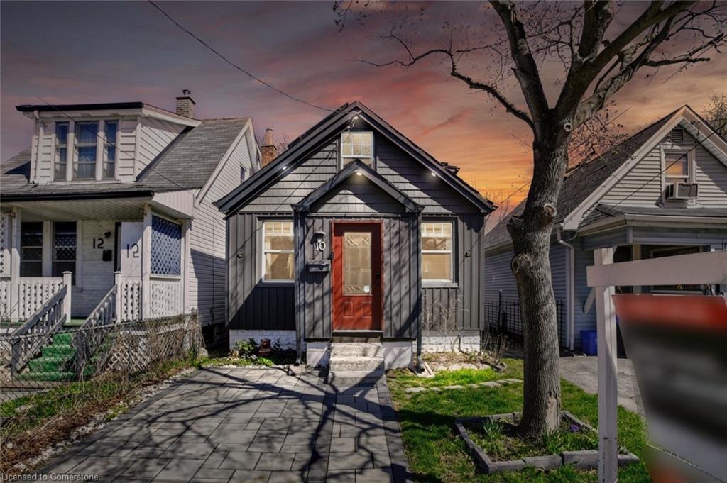 201 Crown Point Real Estate Listings Main Image